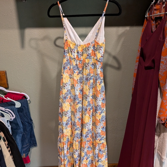 Abercrombie Plunge Floral Maxi Dress - Picture 3 of 3